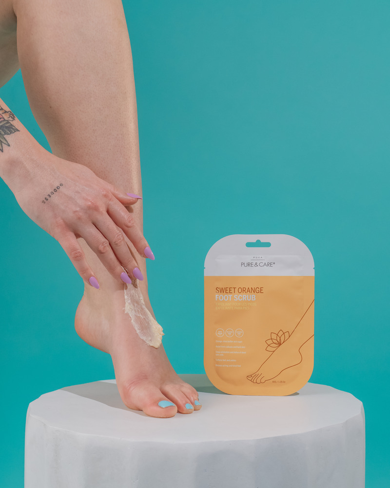 GOMMAGE POUR LES PIEDS Orange douce